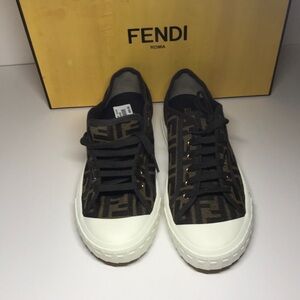 New Authentic Fendi Women Brown and Black Sneakers Size 39.5
